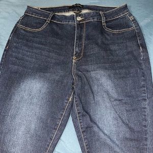 Brand new Fashion Nova jeans.